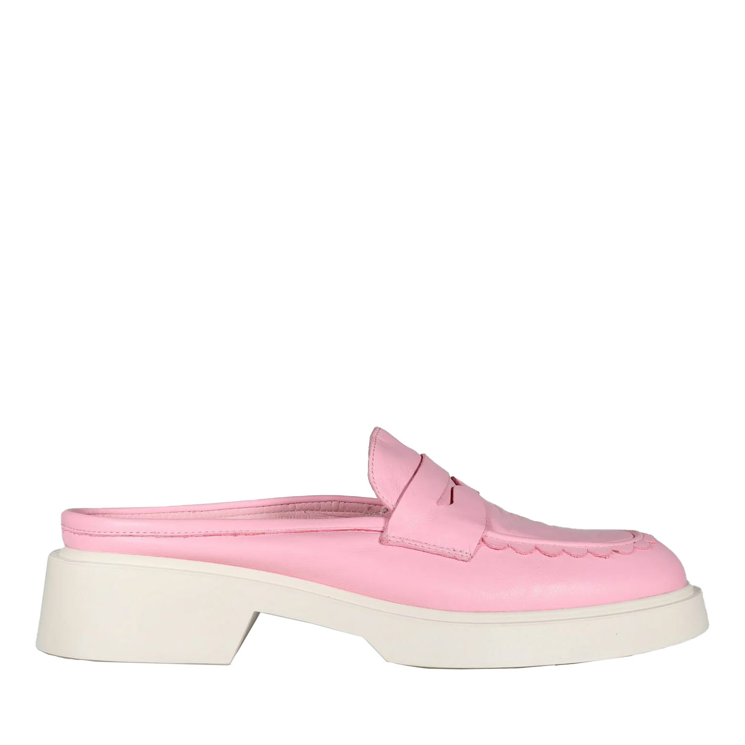 Minx Lucinda Mule